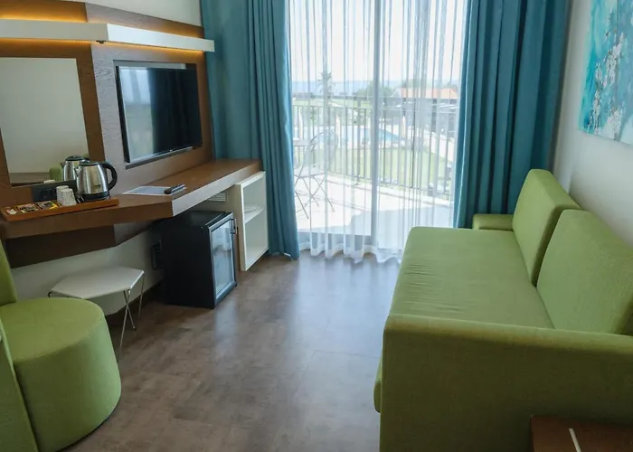 ホテル Acroter 4*